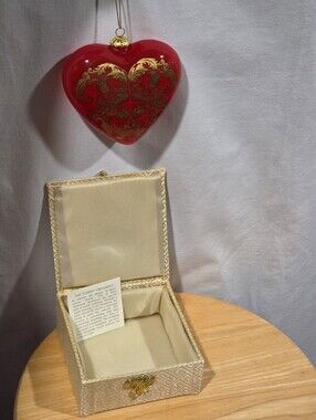 2007 Pier 1 Li Bien Red Heart Gold Hand Painted Glass Christmas Ornament Boxed